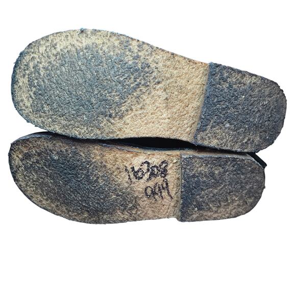 Baffin Indie Pure Black Suede Flat Slip On Ankle Boots Tassel Laces Boho 7 EUC - Picture 8 of 12